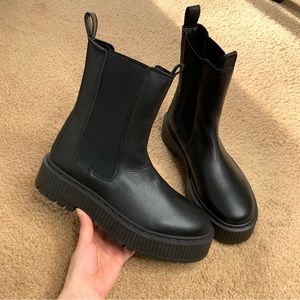 Roolee Biena leather ankle chunky boot